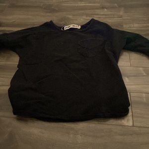 Its Okayok and its black and small